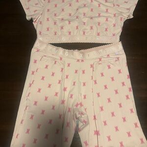 New with no tags…Savage X Fenty Pink Patterned Pajama Set